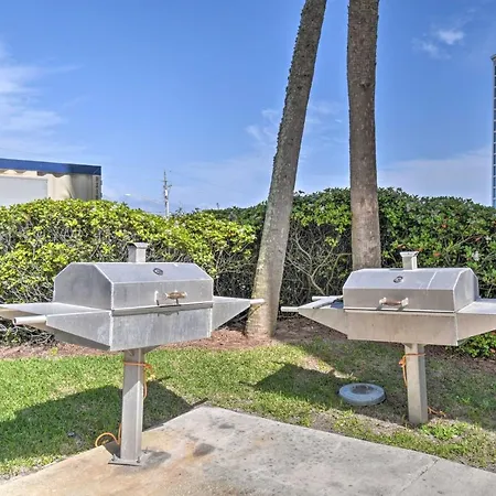 Bright Gulf Shores Beachfront Condo With Pool Access Exterior photo