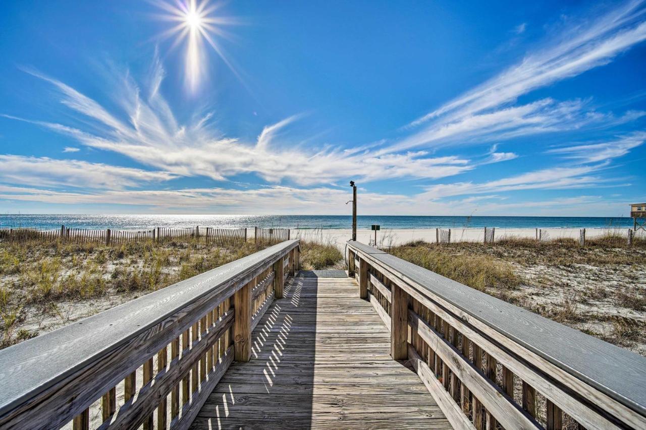 Bright Beachfront With Pool Access Gulf Shores